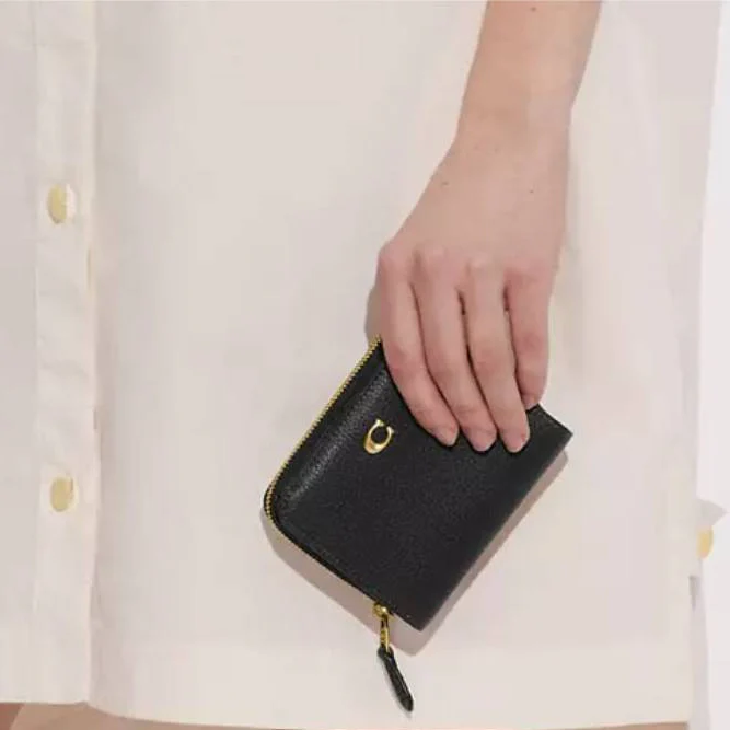 Coach Essential Billfold Wallet - Black - Image 3