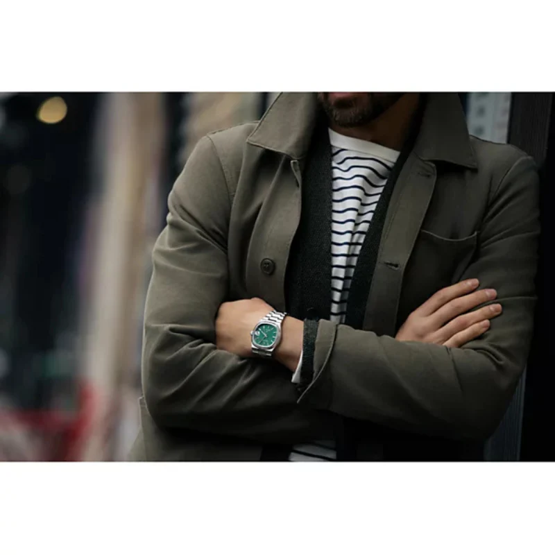 Bulova Super Seville Unisex 38mm Silver-Tone Bracelet Watch - Green Dial - Image 5