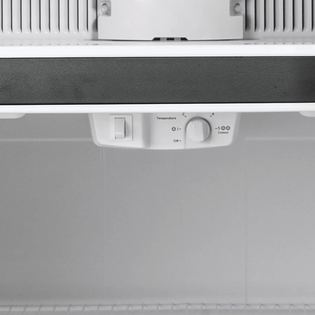 GE GTS18HYNRFS 17.5 cu. ft. Top-Freezer Refrigerator - Stainless Steel - Image 4