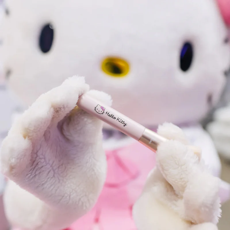Impressions Vanity Hello Kitty The Core 6 Pcs Makeup Brush set - Image 3