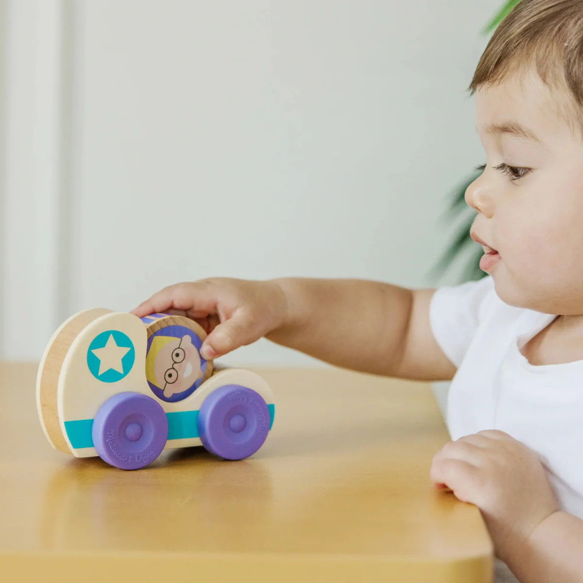 Melissa and Doug GO Tots Wooden Blue Star Car (2 Pieces) - Image 6