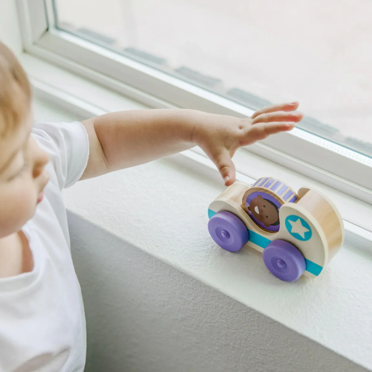 Melissa and Doug GO Tots Wooden Blue Star Car (2 Pieces) - Image 8