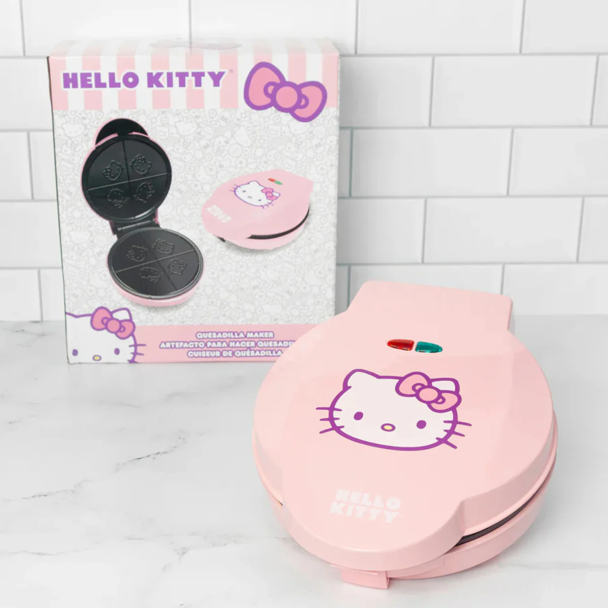 Uncanny Brands QU1KITHK1 Hello Kitty Quesadilla Maker - Pink - Image 5